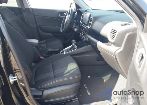 2020 Hyundai Venue Sel z USA, uszkodzony, nr VIN KMHRC8A39LU027650